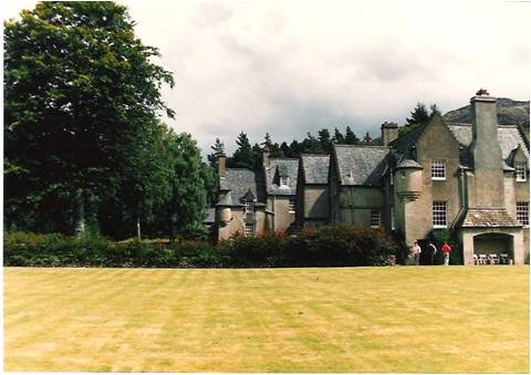 viewed-from-the-main-lawn-looking-east Viewed from the main lawn, looking East